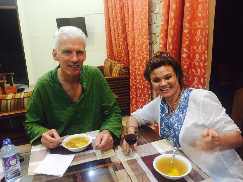 Aronka Homestay キャンディー エクステリア 写真