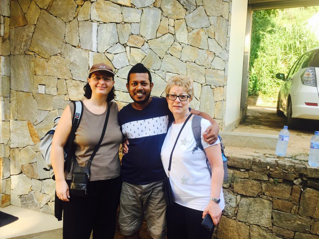 Aronka Homestay キャンディー エクステリア 写真