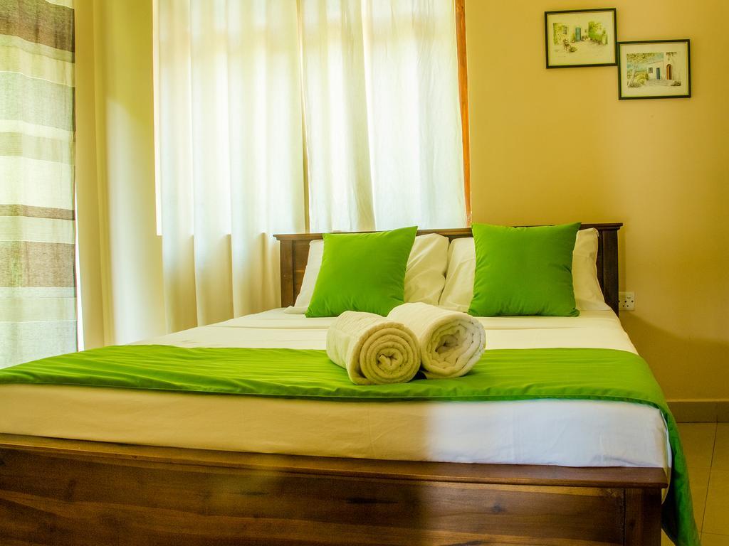 Aronka Homestay キャンディー エクステリア 写真