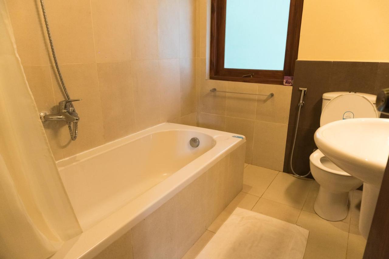 Aronka Homestay キャンディー エクステリア 写真